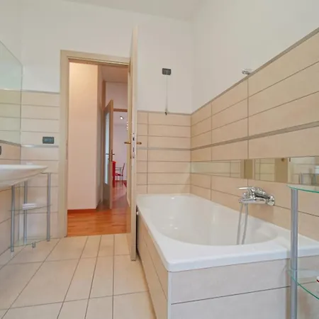 Apartamento Destiny 9 Vista Adige Verona
