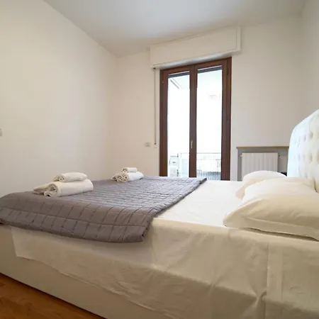 Destiny 9 Vista Adige Apartmán